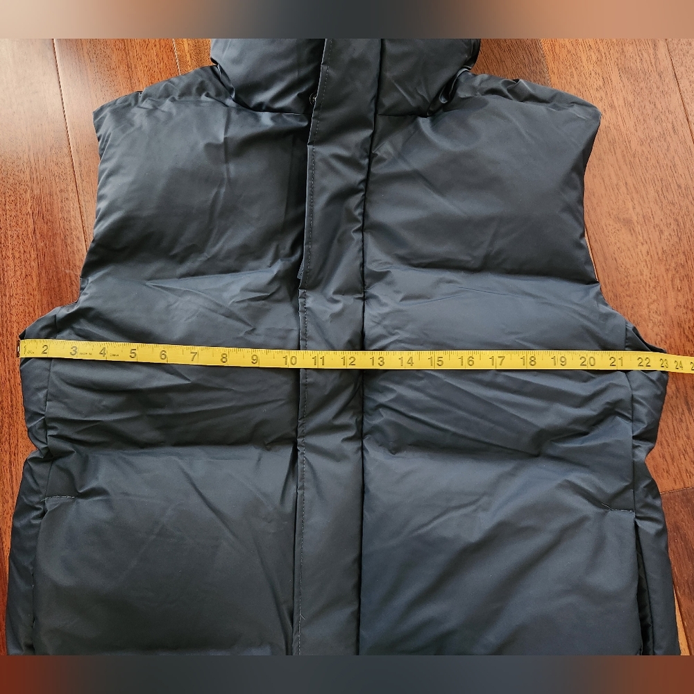 RAINS Insulated Puffer Vest ~NAVY ~MEDIUM **NEW - Picture 11 of 12